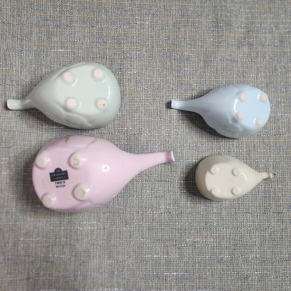 10 Strawberry Street Colorful Pastel Elephant Trunk Measuring Cups 4 Set Stackin - Picture 3 of 8